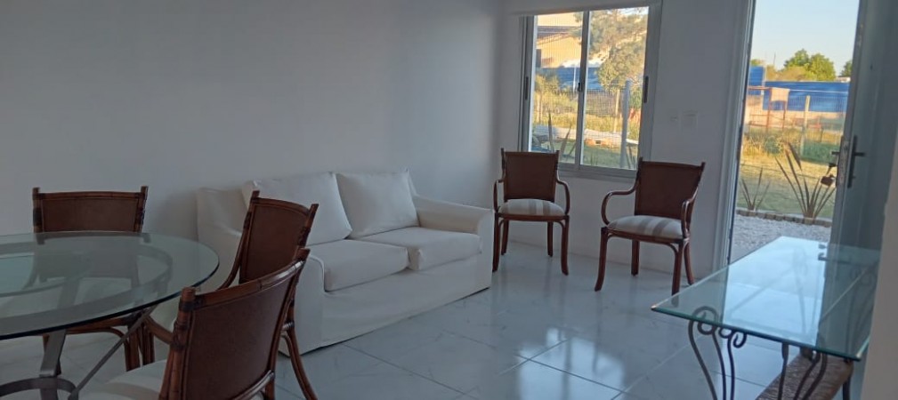 Calle 6 e/ 3 y 7 - Maldonado, Uruguay