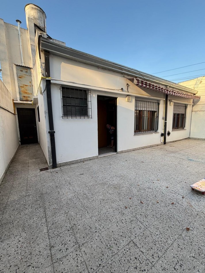 Calle 28 e/ 37 y 38