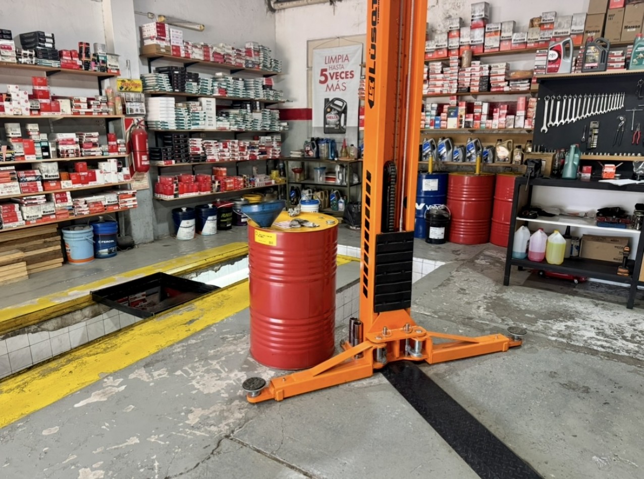 60 e/ 133 y 134 - Lubricentro venta